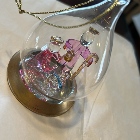 ๐ฉทHOST PICK๐ฉทNativity Theme Teardrop Glass Ornament Tabletop New **FINAL PRICE*** - Picture 5 of 11